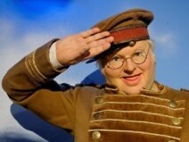 Faimosii XXL: Benny Hill, actorul care a pictat zambete pe fetele tuturor