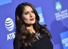 Salma Hayek, apariție incendiară pe rețelele sociale