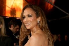 Jennifer Lopez nu mai îmbătrânește! Care este secretul artistei