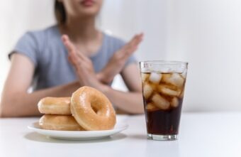 Ce alimente sunt interzise în diabet? Vezi lista completa