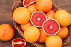 De ce ar trebui să consumi grapefruit zilnic? 7 beneficii pentru sănătate