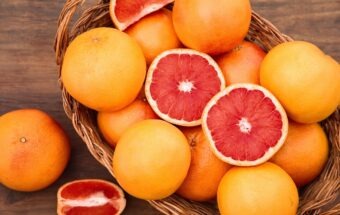 De ce ar trebui să consumi grapefruit zilnic? 7 beneficii pentru sănătate